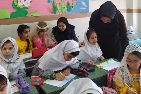 کارگاه نقاشی «امام آمد» برگزار شد