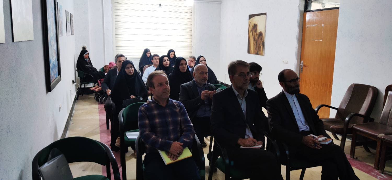 قاسمی : زبان پارامتر مهم در کار تدوینگر تاریخ شفاهی است / کار تاریخ شفاهی نجات خاطرات از فراموشی است