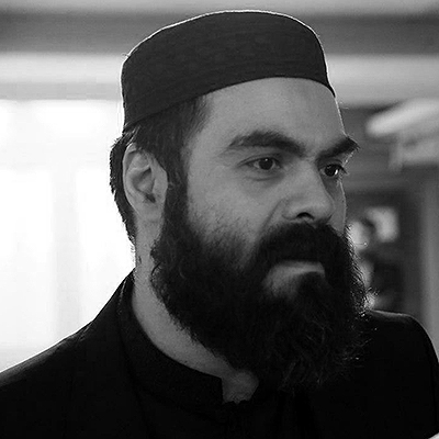 وظیفه هنرمندان نمایش چگونه زیبا زیستن به مردم دنیا است