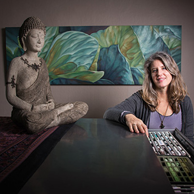 شیلا ایوانز، گلبرگ های لطیف را ترسیم می کند