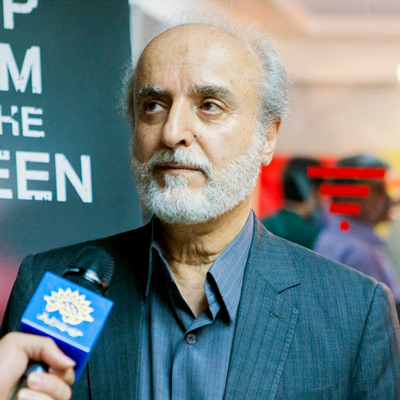 خباثت انگلیسی‌ها ساحت هنر را نیز آلوده می‌کند / نسل جوان حتما از این نمایشگاه دیدن کنند