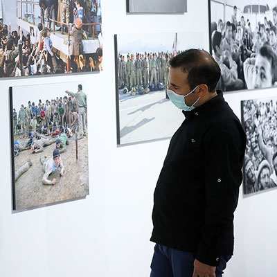 رونمایی از کتاب عکس «فرزندان روح‌الله» در حوزه هنری