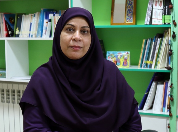 « مژده پاک سرشت » تنها نماینده ایرانی درکتاب دایره المعارف زنان شاعر عرب شد