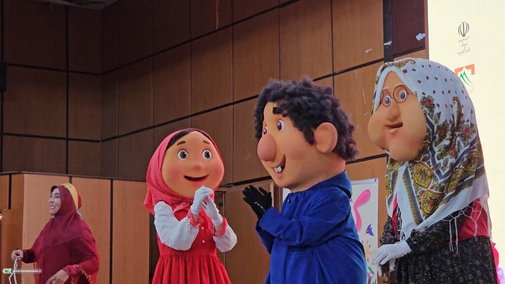 جشن بزرگ نوخوان ها در یاسوج برگزار شد+تصاویر جشن بزرگ نوخوان ها در یاسوج برگزار شد+تصاویر