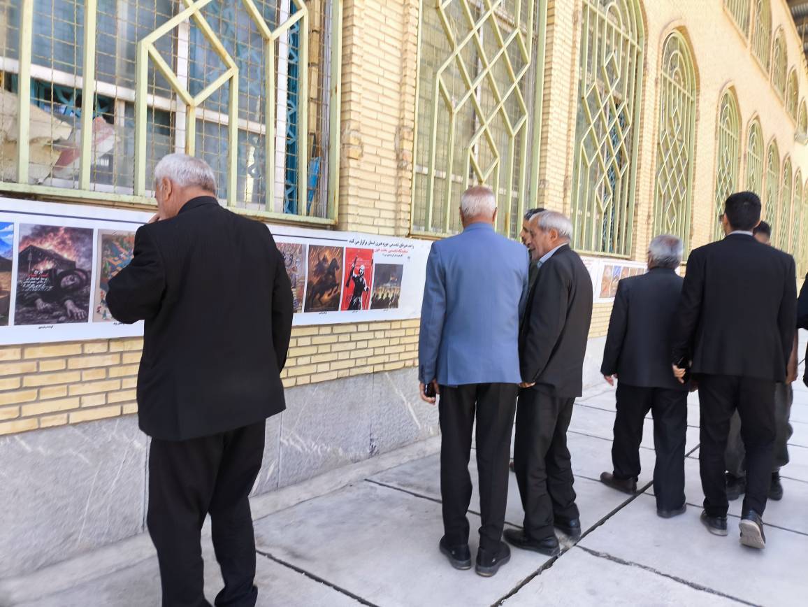 برگزاری نمایشگاه تجسمی «بعثت خون» در یاسوج برگزاری نمایشگاه تجسمی «بعثت خون» در یاسوج