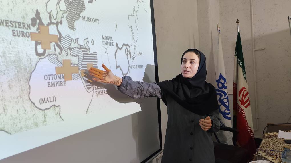 نشست «از کوه گیلویه تا هرمز» در یاسوج / روایت فتح جزیره هرمز پس از ۱۱۷ سال سلطه پرتغال به همت امام‌قلی‌خان و عشایر جنوب