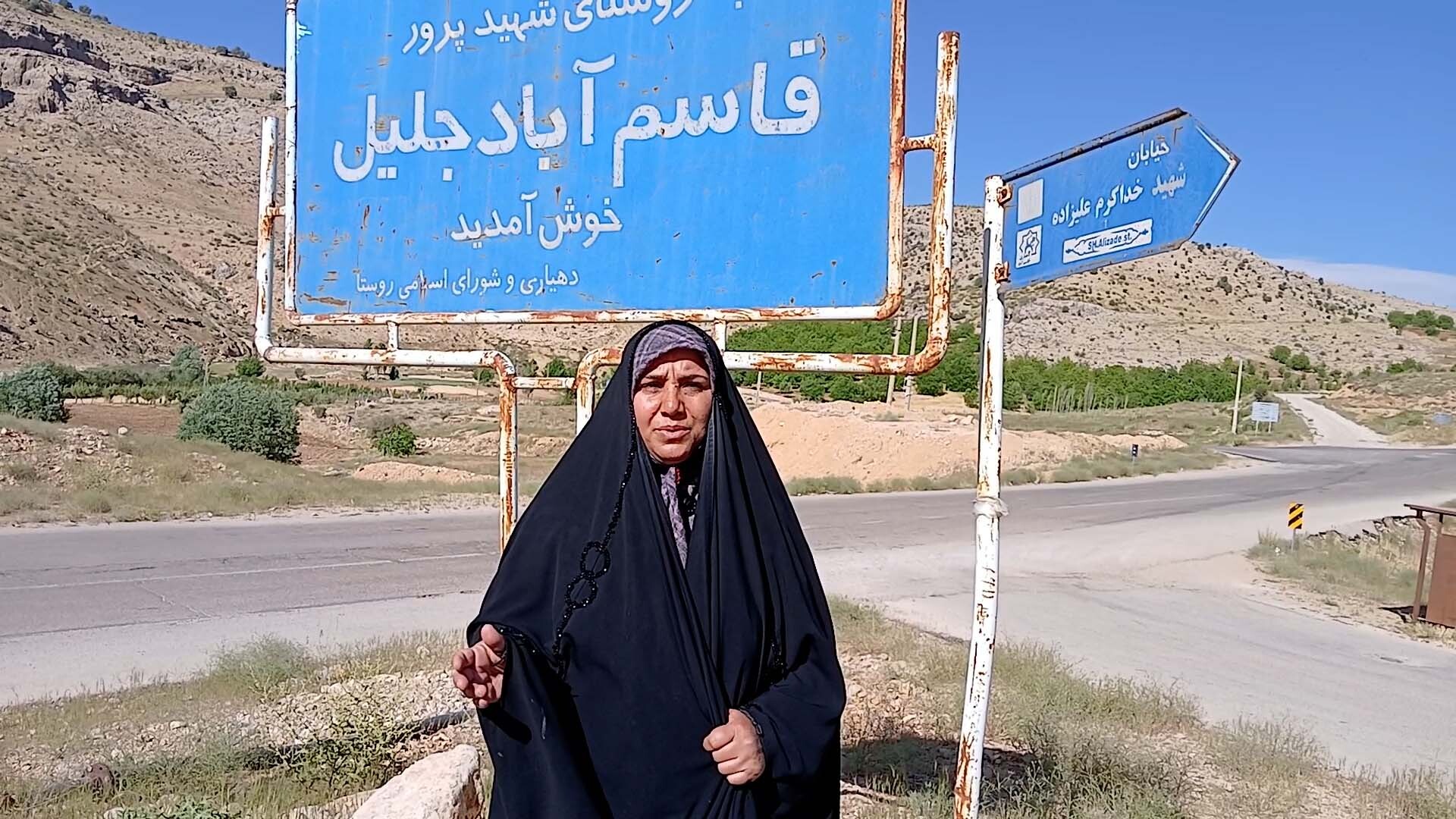 تور روایتنویسی «ورد یار» با حضور روایتنویسان استان برگزار شد تور روایتنویسی «ورد یار» با حضور روایتنویسان استان برگزار شد