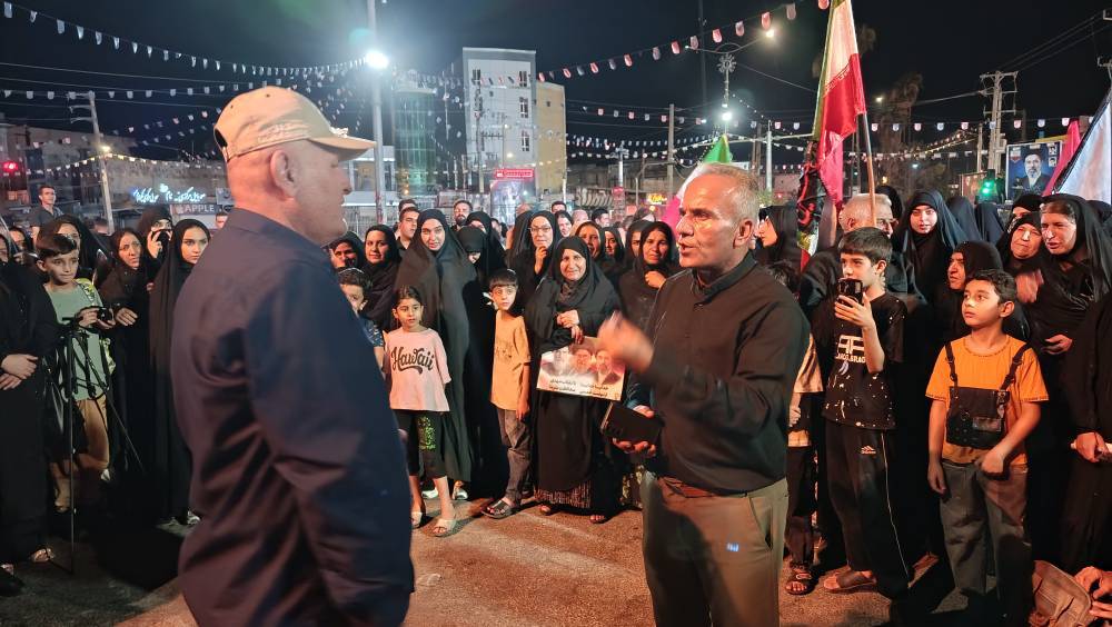 اجرای پرشور نمایش «کوه سیاه» در میدان مرکزی شهر دهدشت